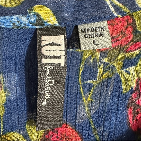 Kut from the Kloth size large sheer blue floral blouse, v-neck, tunic - Picture 6 of 10